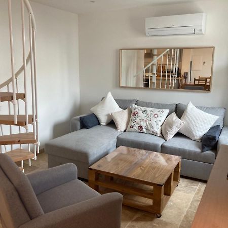 Appartement Neuf Coeur Du Village Saintes-Maries-de-la-Mer Eksteriør billede