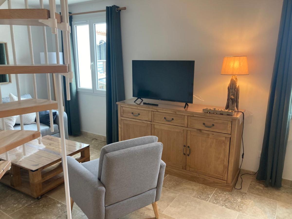 Appartement Neuf Coeur Du Village Saintes-Maries-de-la-Mer Eksteriør billede